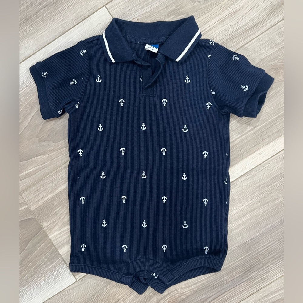 Old navy baby romper 12-18 months